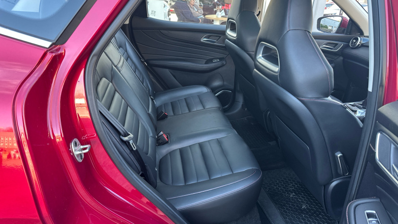 MG Hs 1.5 T-GDI Exclusive 5dr Petrol Hatchback